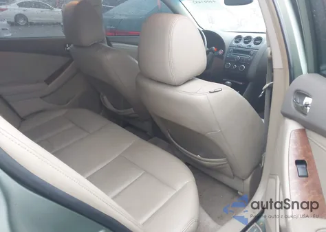 2008 Nissan Altima 2.5 S from USA, damaged, VIN 1N4AL21E88C166817